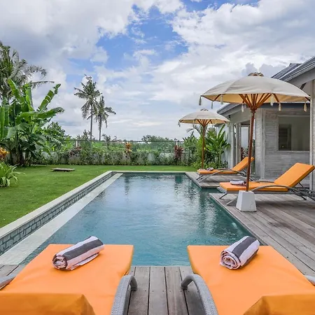 Villa Pima, Sumptuous 2Br Private Villa Surrounded By Rice Fields In A Quiet Area Canggu Extérieur photo